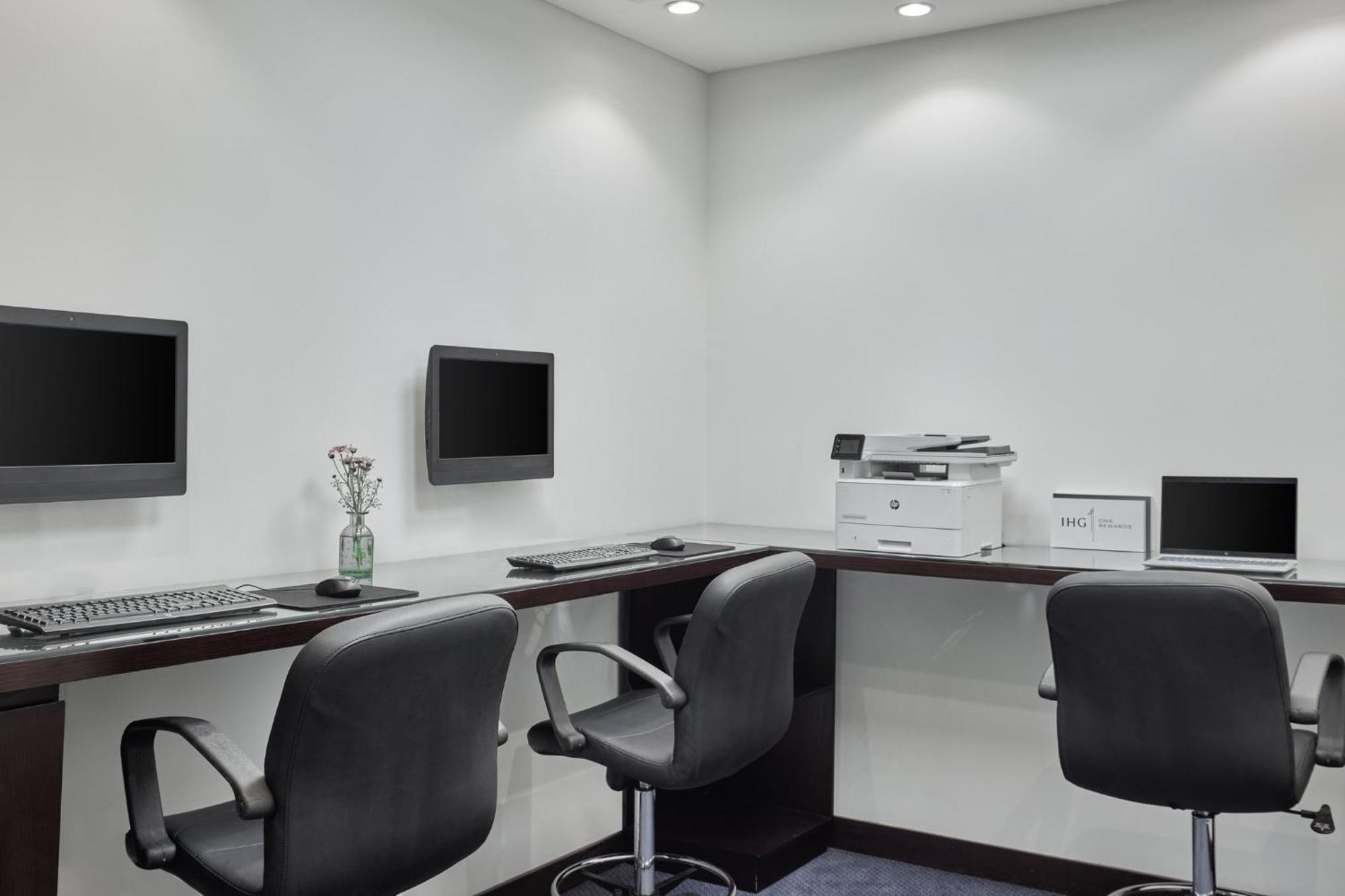 Holiday Inn Cairo Maadi By Ihg Εξωτερικό φωτογραφία