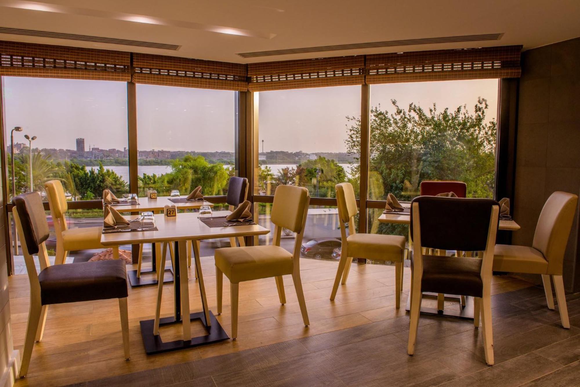Holiday Inn Cairo Maadi By Ihg Εξωτερικό φωτογραφία